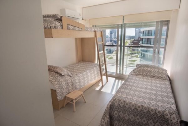 TORRE FRANCIA (APT 601) - Imagen 7